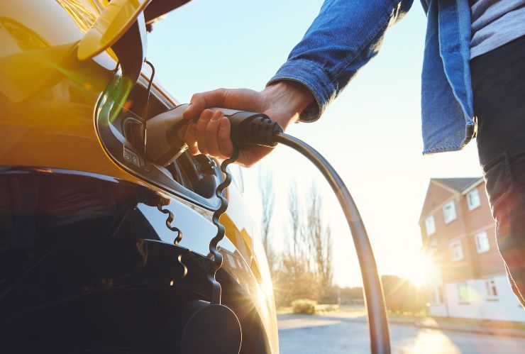 Gasolio o diesel prezzi astronomici, come risparmiare facile con un pieno