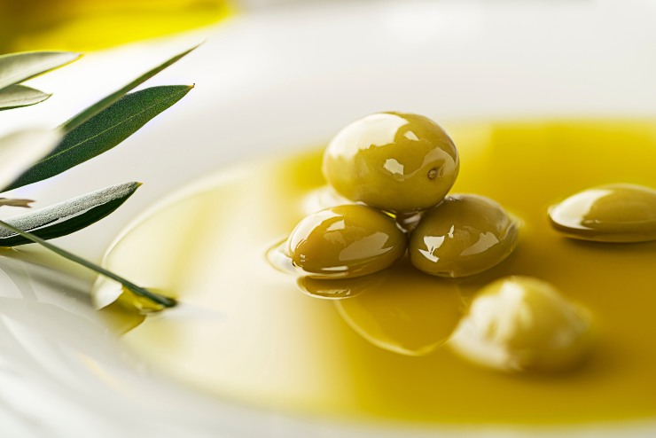 Olio di oliva - Fonte AdobeStock