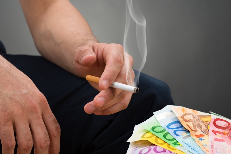 Aumento prezzo sigarette - Fonte AdobeStock