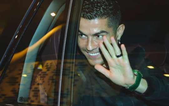 _Spesi 700 mila euro__ Cristiano Ronaldo lascia tutti senza parole, cifra folle per averlo (1)
