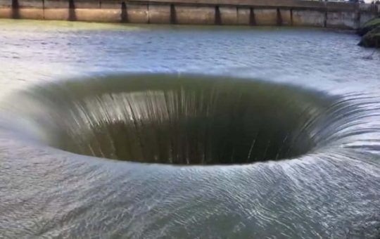 Glory Hole, la voragine del lago di Berryessa