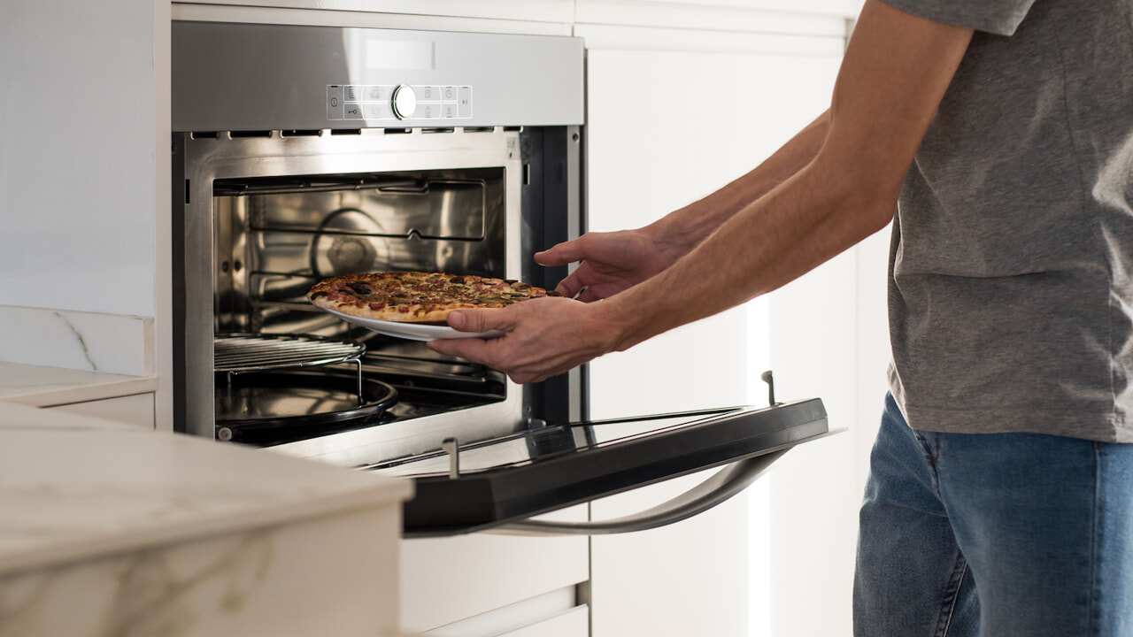 Il forno elettrico in cucina, consumi e calore