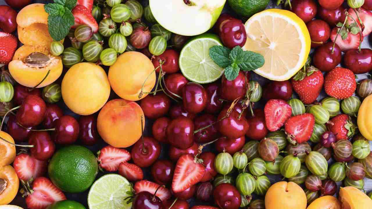 Frutta, come mettersi al riparo dai pesticidi