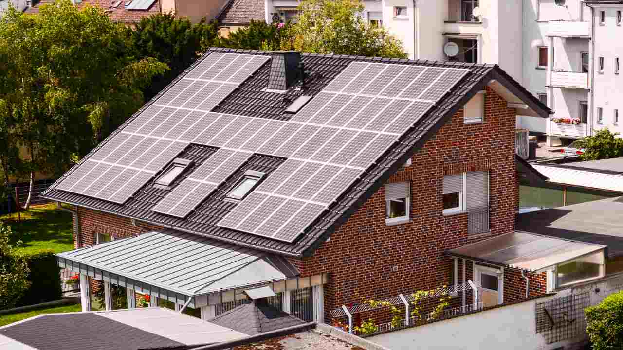 Pannelli solari tetto