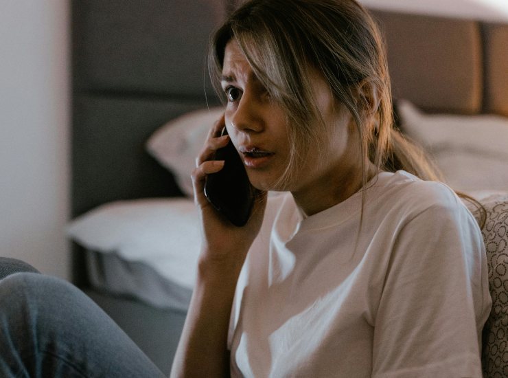 La truffa della telefonata (pexels.com) - newsecologia.it