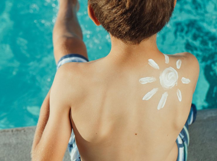 Crema solare (pexels.com) - newsecologia.it