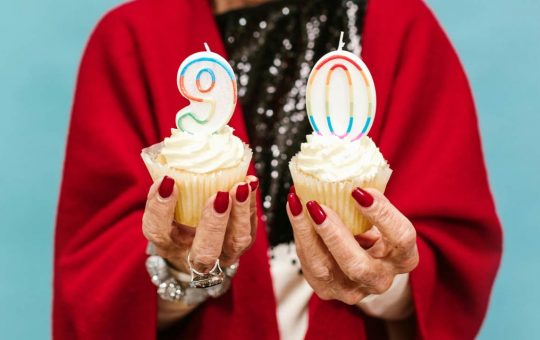 90 anni e non sentirli (pexels.com) - newsnecologia.it